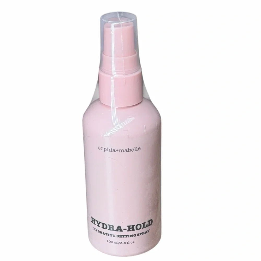 Sophie + Mabelle Hydra Hold Hydrating Setting Spray